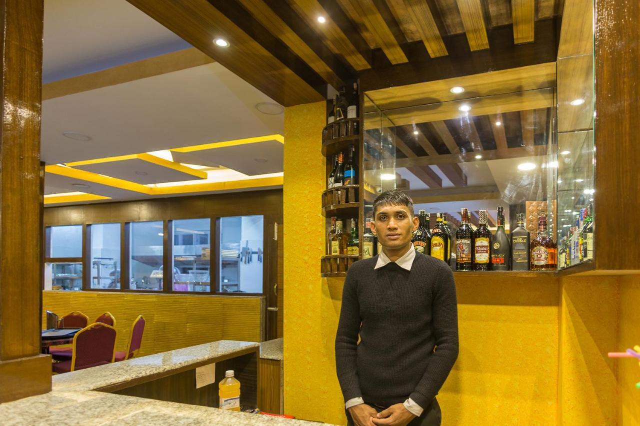 Hotel Yellow Pagoda Pokhara Zewnętrze zdjęcie